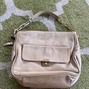 DKNY Handbag 🌺🌺🌺